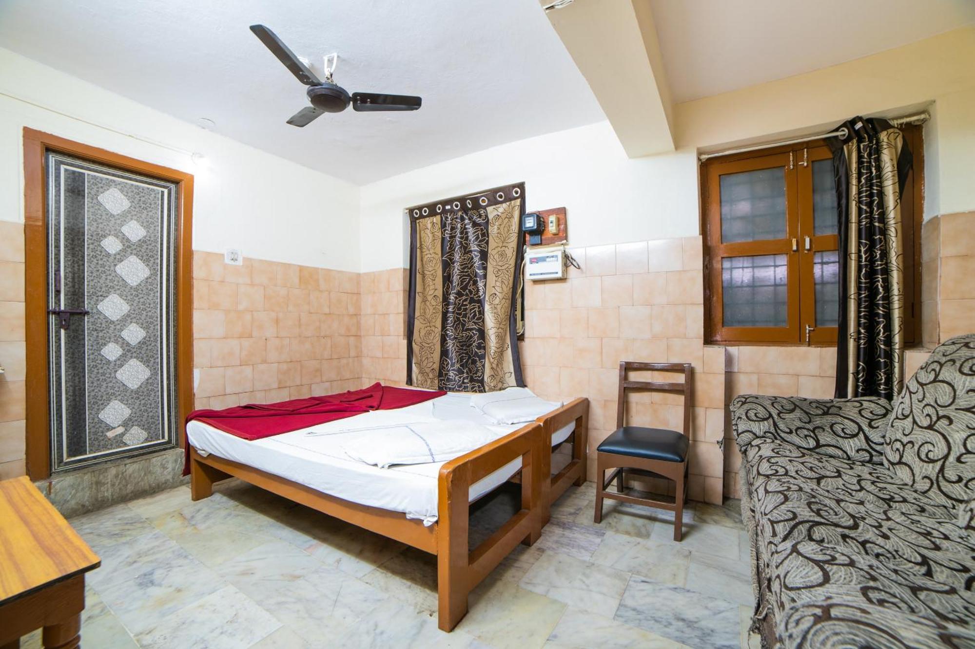 Hotel O Sree Radha Lodge Near Snow World Secundurabad Exteriör bild