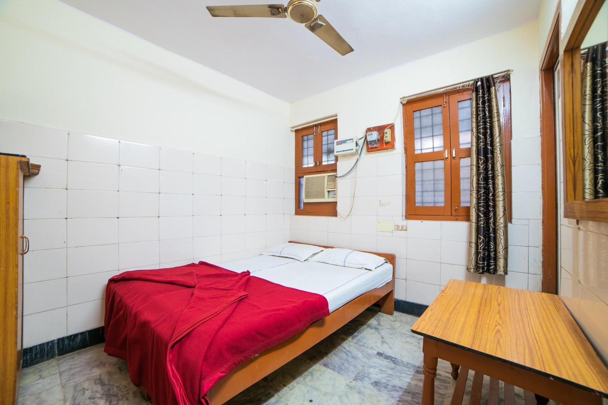 Hotel O Sree Radha Lodge Near Snow World Secundurabad Exteriör bild