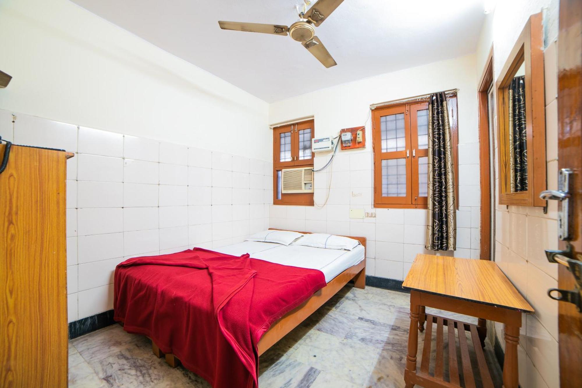 Hotel O Sree Radha Lodge Near Snow World Secundurabad Exteriör bild