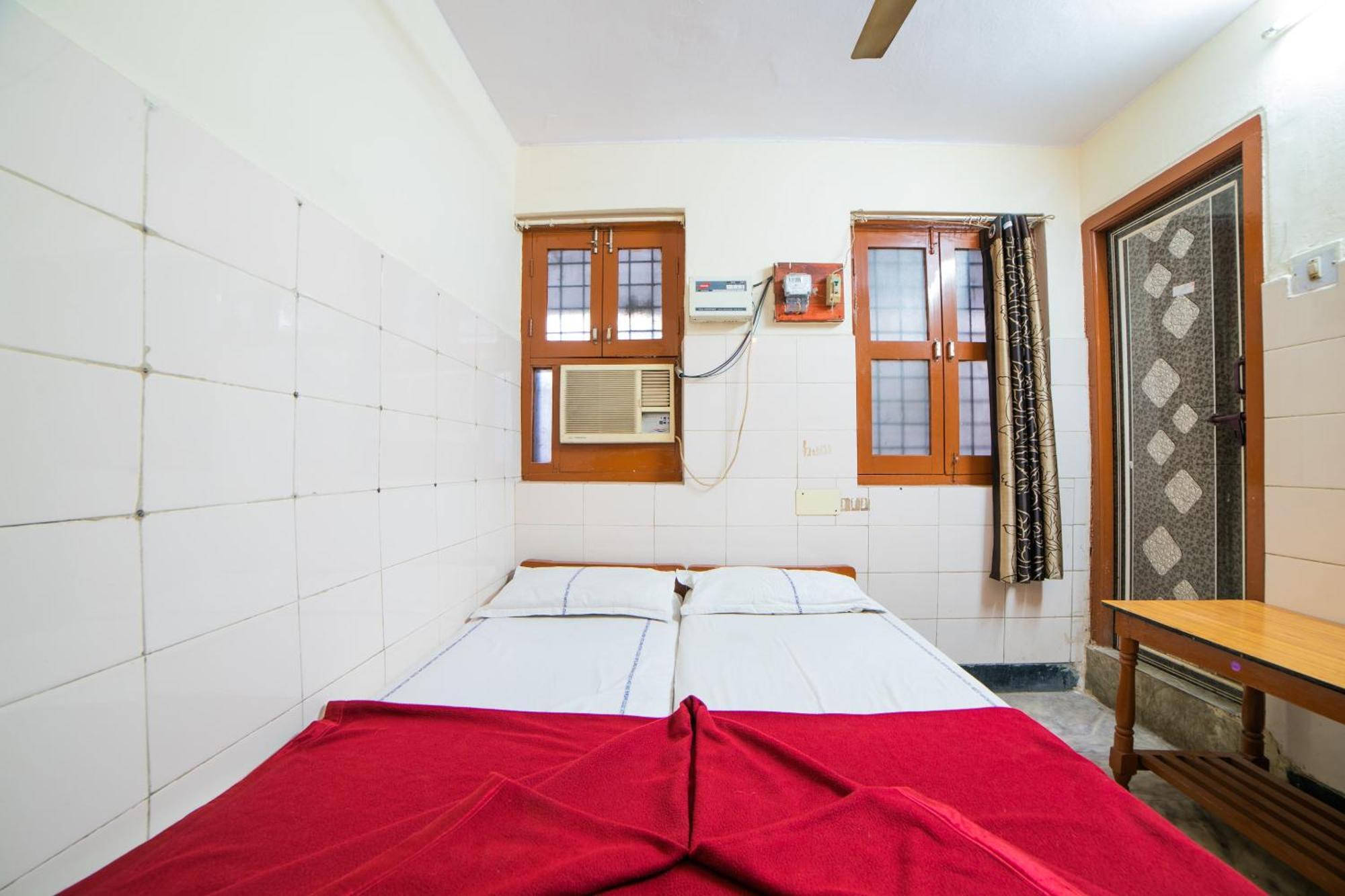 Hotel O Sree Radha Lodge Near Snow World Secundurabad Exteriör bild